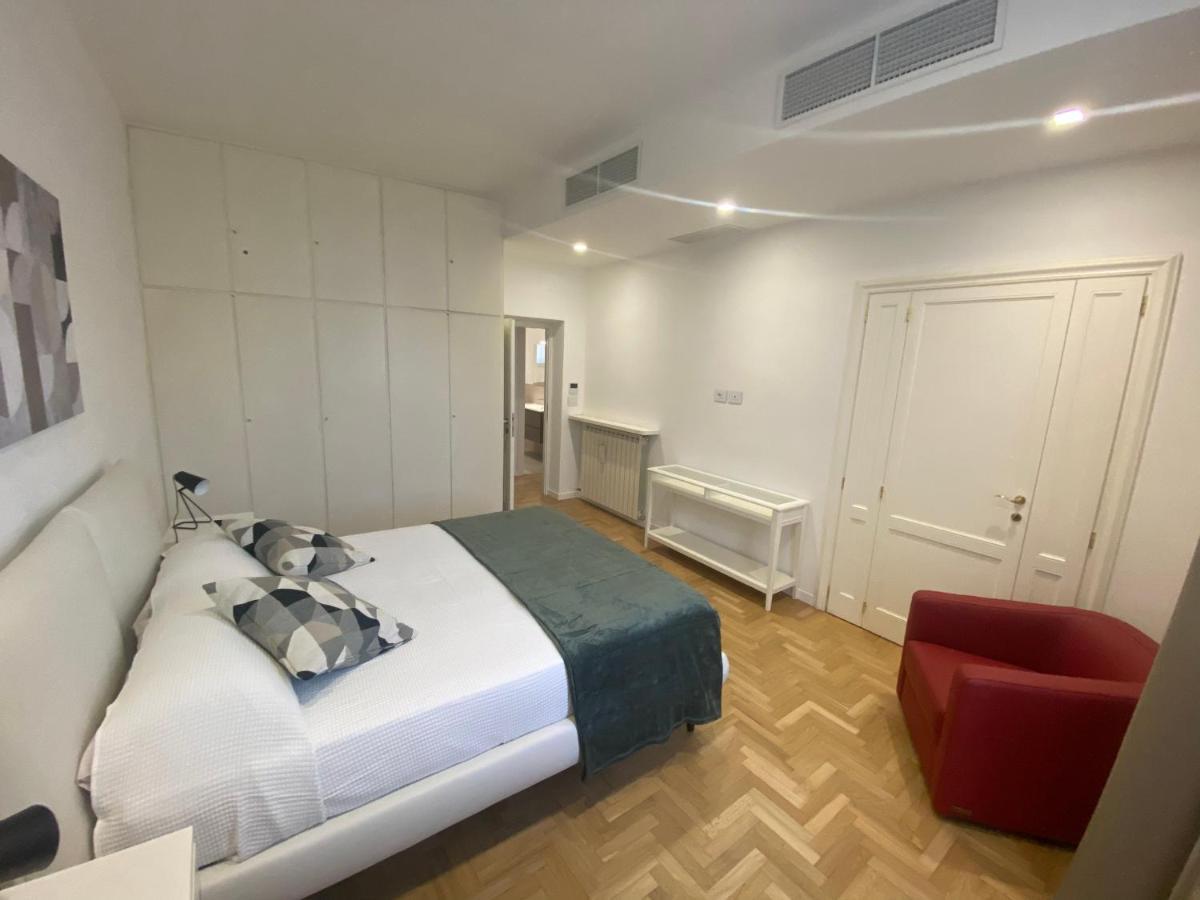 Colosseum Rome Guest House Luil Dış mekan fotoğraf